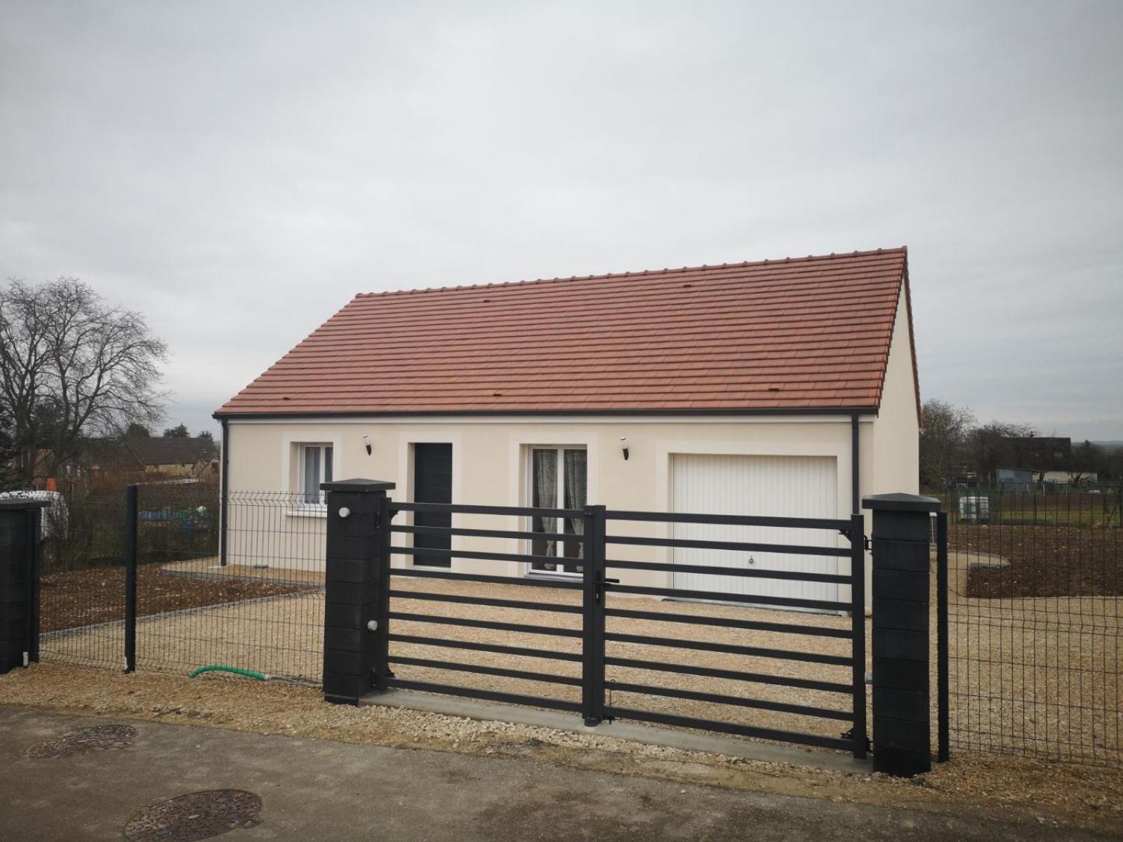 Maison A La Campagne Villiers-sur-Tholon Exteriér fotografie